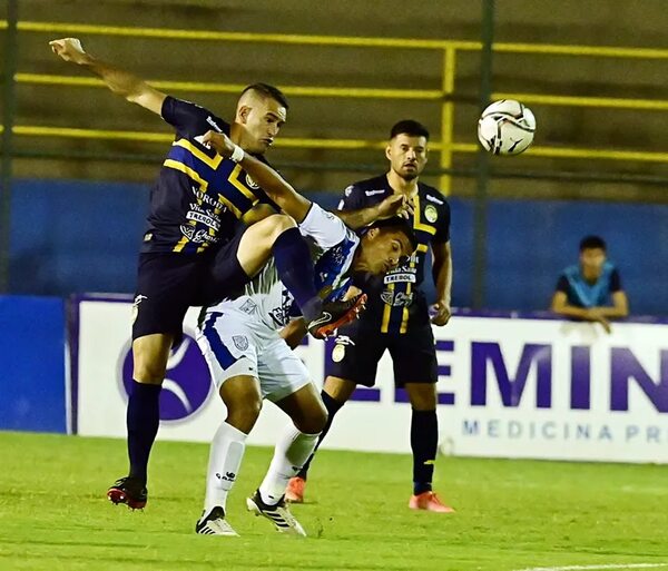 Torneo Apertura: Sportivo Trinidense, de contra - Fútbol - ABC Color