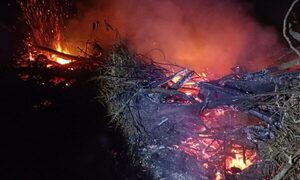 Incendian pastizal en Minga Porã