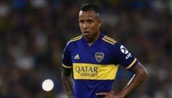 Fiscalía argentina pidió cárcel para jugador de Boca por violencia de género