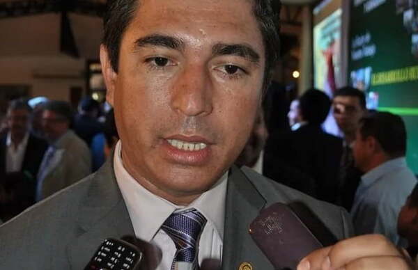 Rody Godoy también se entrega a la Policía para cumplir condena - Noticiero Paraguay
