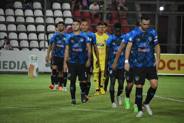Versus / ¡Insólito! Atyrá FC tiene más cambios de DT que puntos en la Intermedia 2023