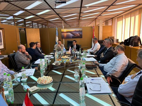 Diario HOY | Analizan aumento del intercambio energético entre Paraguay y Argentina