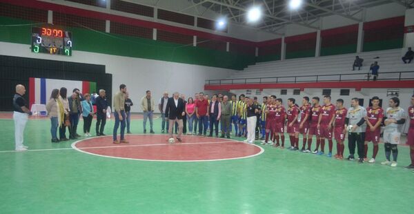 Diario HOY | En marcha la Copa de Oro de fútbol de salón