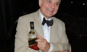 Embajador paraguayo en Reino Unido renunció tras ñemotĩ en entrevista que dio ka`ure