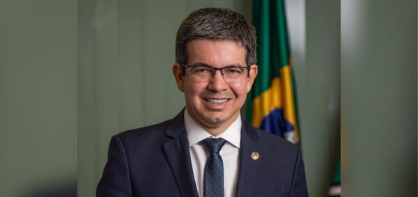 El veto de la autoridad ambiental de Brasil a los planes petroleros en el Amazonas causa una dimisi贸n en la coalici贸n oficial - Revista PLUS