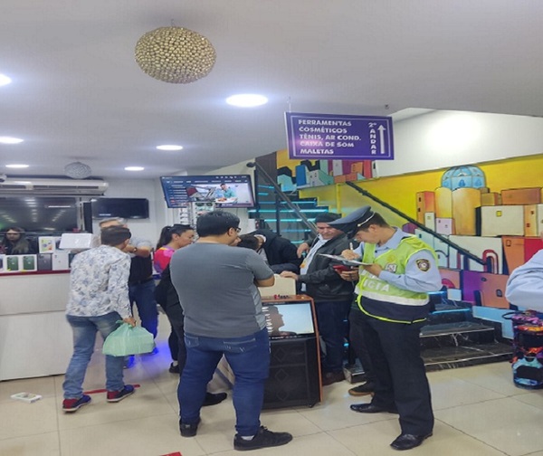Nueva denuncia de estafa en comercio de CDE - Noticias Paraguay