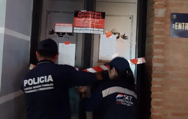 Tributación cerró dos bares en Asunción - Economía - ABC Color