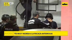 Video: “Tío Rico” ingresa a la Fiscalía Antidrogas - ABC Noticias - ABC Color