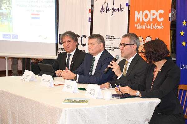 Presentaron el Plan Maestro de Movilidad Eléctrica para el Paraguay