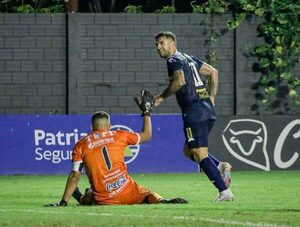 Trinidense tumba a Ameliano y pelea en lo más alto de la tabla · Radio Monumental 1080 AM