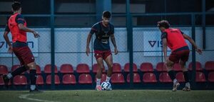 Versus / Las dos figuras de Cerro Porteño que están para volver ante General Caballero