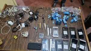 Requisa en penal Esperanza deriva en incautación de teléfonos y objetos prohibidos