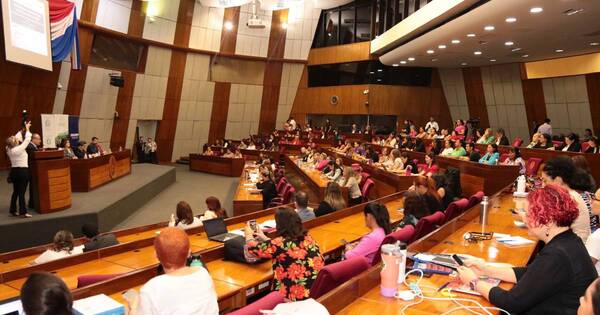 La Nación / Debatirán en audiencia pública iniciativa sobre combate a la pornografía infantil