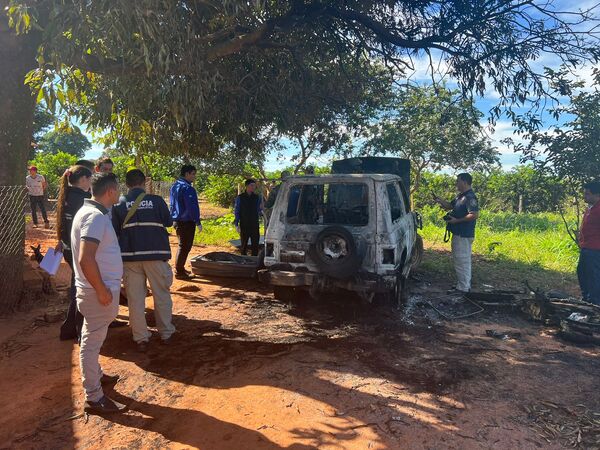 Apuñaló a su ex pareja y luego se quitó la vida