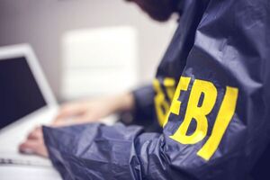 Diario HOY | El FBI aún espía regularmente comunicaciones de estadounidenses, según tribunal