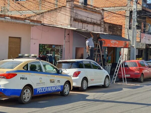 Luque: frentistas critican proyecto municipal que destruye veredas, cartelería y circuito cerrado - Nacionales - ABC Color