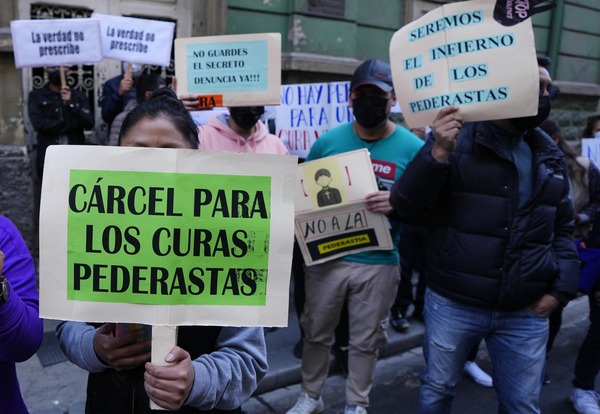 Prisión preventiva para cura boliviano acusado de abusos | 1000 Noticias