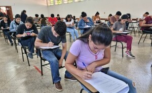 Beneficiados con becas firmarán acuerdo de compromiso