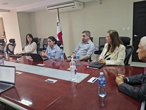 Paraguay y Panamá analizaron experiencias de presupuesto por resultados - .::Agencia IP::.