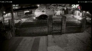 Se incrustó por una casa - SNT