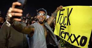 La Nación / Anuel rompió el silencio sobre su relación con Karol G y recibió una indirecta