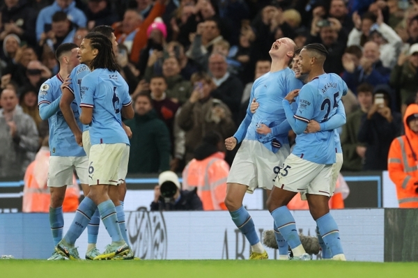 El Forest se salva y el City festeja sin jugar | 1000 Noticias