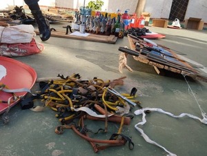 Fiscalía recibe bombas molotov y otras evidencias incautadas durante manifestaciones - ADN Digital