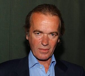 Martin Amis, el influyente escritor que moldeó el escaparate literario británico de los 80 - Literatura - ABC Color