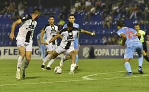 Duelo de zona baja en Villa Elisa