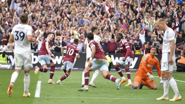El Leeds United, con pie y medio en el Championship