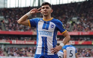 Brighton hace historia con Enciso en cancha
