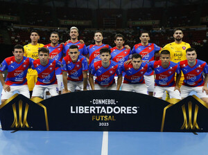 Con el pie derecho - APF