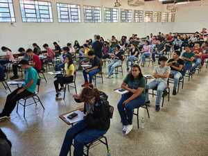 Adjudicados con becas Itaipú firmarán acuerdo de compromiso desde el martes | 1000 Noticias
