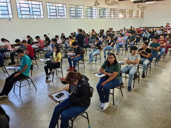 Adjudicados con becas Itaipú firmarán acuerdo de compromiso desde el martes