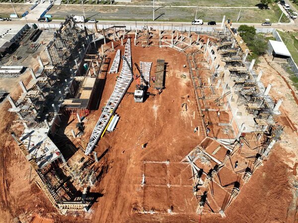 Las labores de construcción del COP Arena, con capacidad para 3.000 espectadores | 1000 Noticias