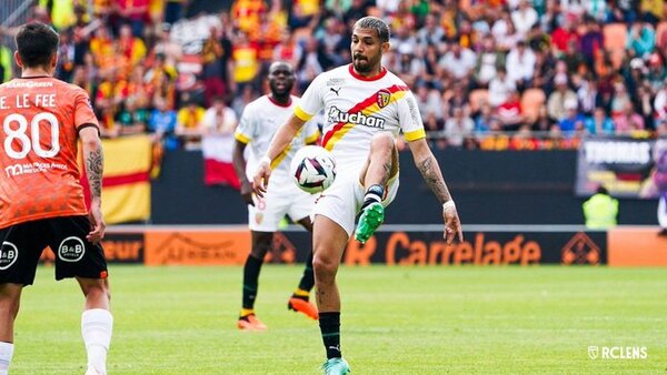 El Lens aplaza la celebración del PSG