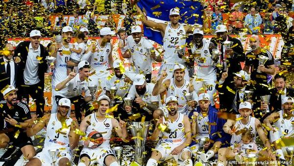 El Real Madrid gana la Euroliga de baloncesto en los últimos segundos