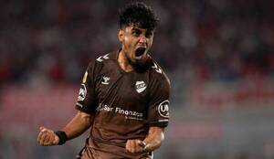 [VIDEO] El golazo de un delantero paraguayo a River de ashá