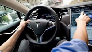 Algunos fabricantes de automóviles eliminarán la radio AM/FM de sus nuevos modelos