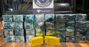 La Nación / Dos paraguayos caen con 140 kg de cocaína