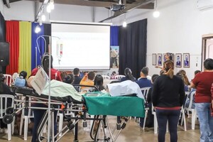 CAPACITAN A NUEVOS FUNCIONARIOS DEL SEME EN ENCARNACIÓN