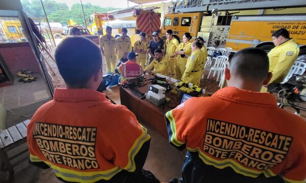 Bomberos siguen con capacitación