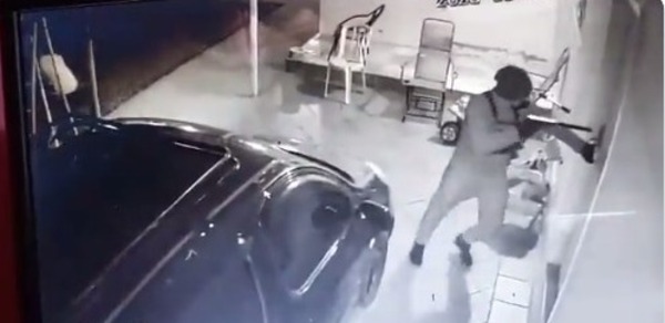 Investigan presunto intento de sicariato en J. Augusto Saldívar | 1000 Noticias