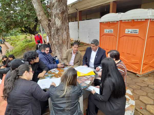 Levantada la medida de fuerza en el Colegio Nacional República Argentina