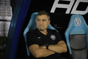 Versus / Inter de Porto Alegre tiene en la mira a Diego Aguirre