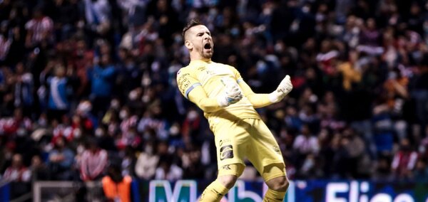Versus / Después de dos temporadas y convertirse en ídolo, Antony Silva dejaría el Puebla de México