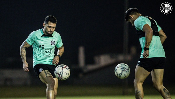 Olimpia enfocado en el encuentro ante Patronato por Libertadores