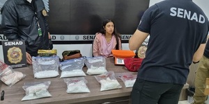 Piden prisión de mexicana imputada por tráfico de metanfetaminas