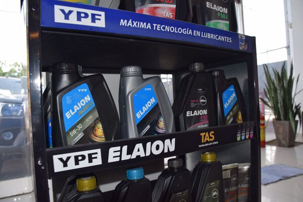 Representante de YPF en Paraguay presente en Expo Pioneros