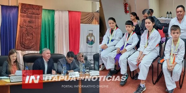 TAEKWONDISTAS ENCARNACENOS RECIBIERON RECONOCIMIENTO EN LA GOBERNACIÓN - Itapúa Noticias